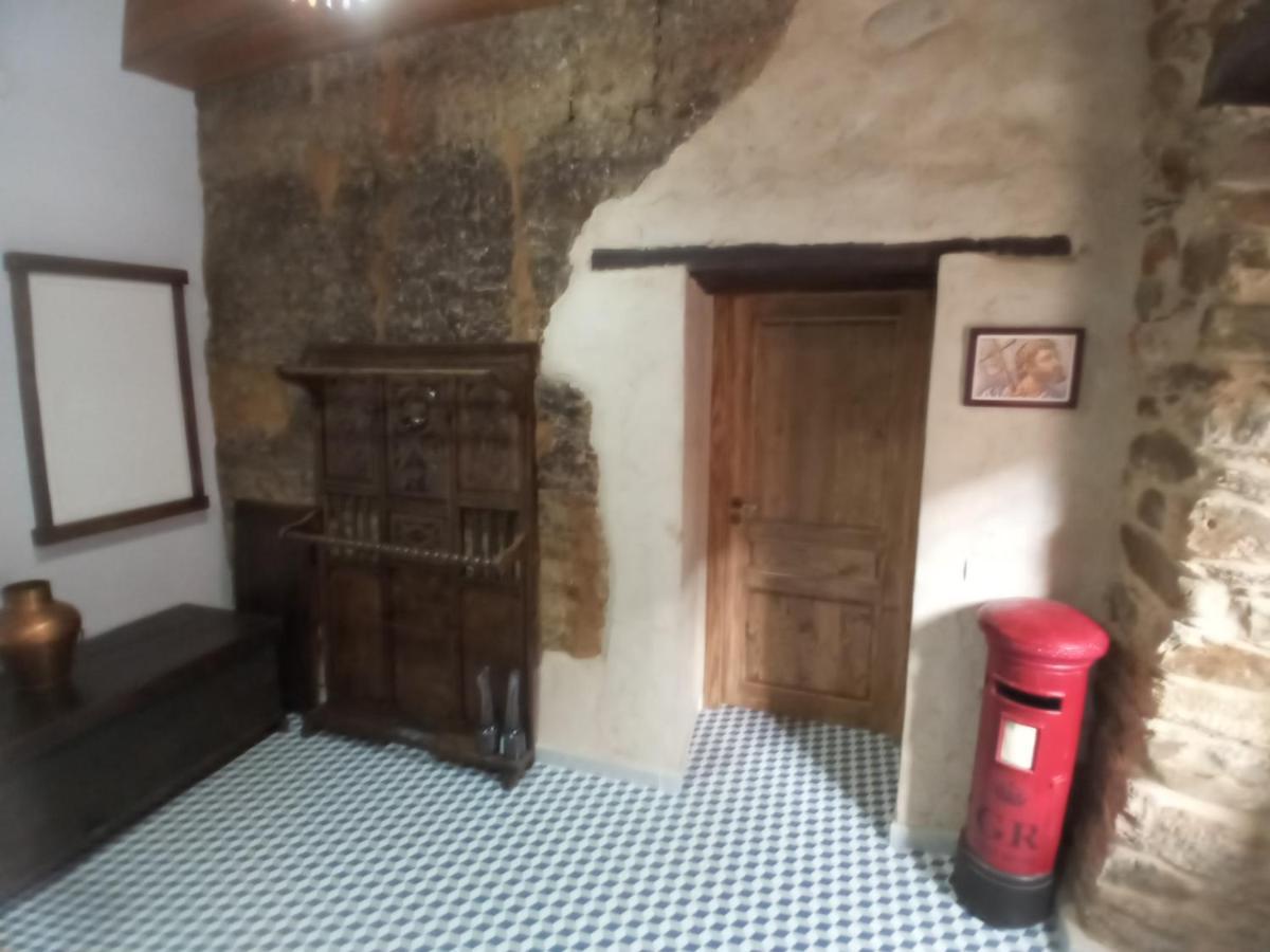 Albergue La Medina De Camponaraya Exterior photo